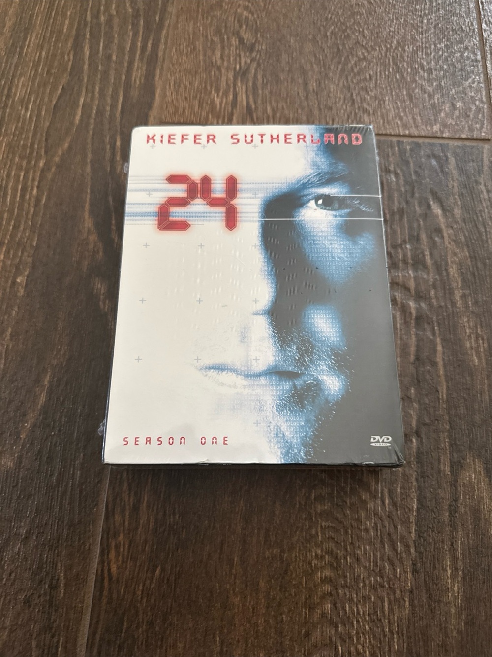 Fox 24 Season One DVD Steelbook - White, Blue, Red Accents